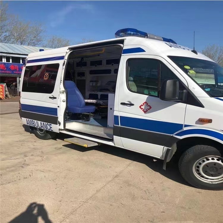 和政私人长途救护车出租转院回家